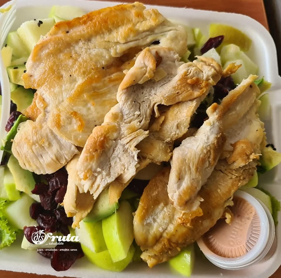 Comida saludable en Juchitán — Ensalada nutritiva de Disfruta Saludable Oaxaca